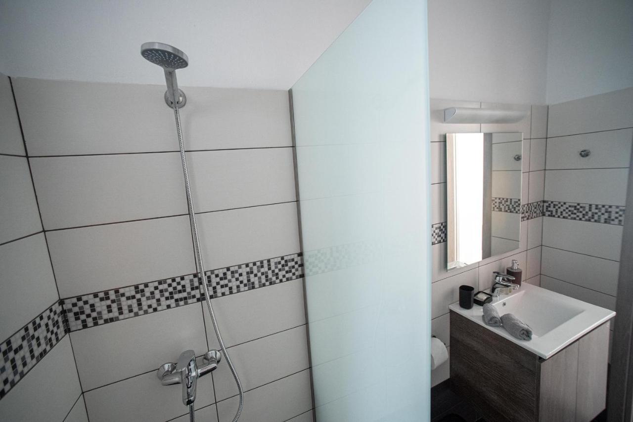 Ferienwohnung Litmus Fira  Exterior foto